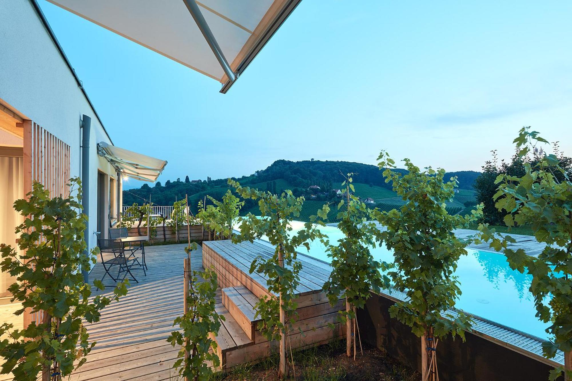 Hideaway An Der Weinstrasse - Pool & Sauna - Apartments Anderlage Spielfeld Exteriér fotografie