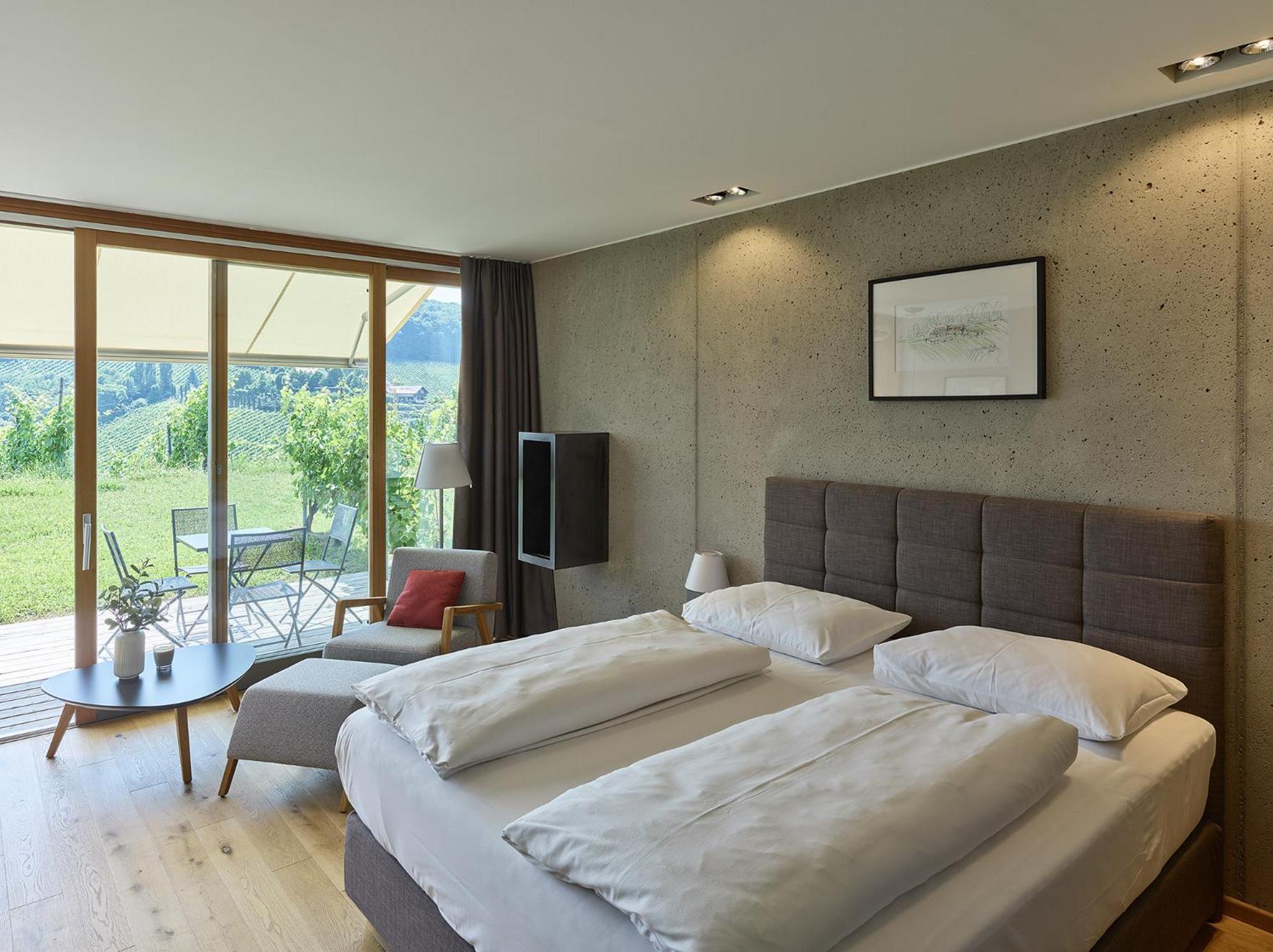 Hideaway An Der Weinstrasse - Pool & Sauna - Apartments Anderlage Spielfeld Exteriér fotografie